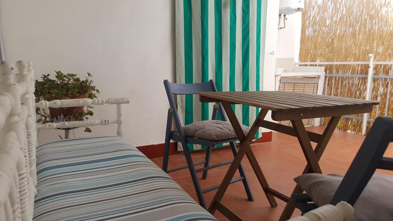 Apartamento Con Encanto, Entrada Privada Valdepenas Luaran gambar